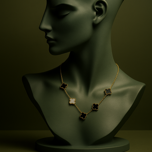 Clover Pendant Necklace