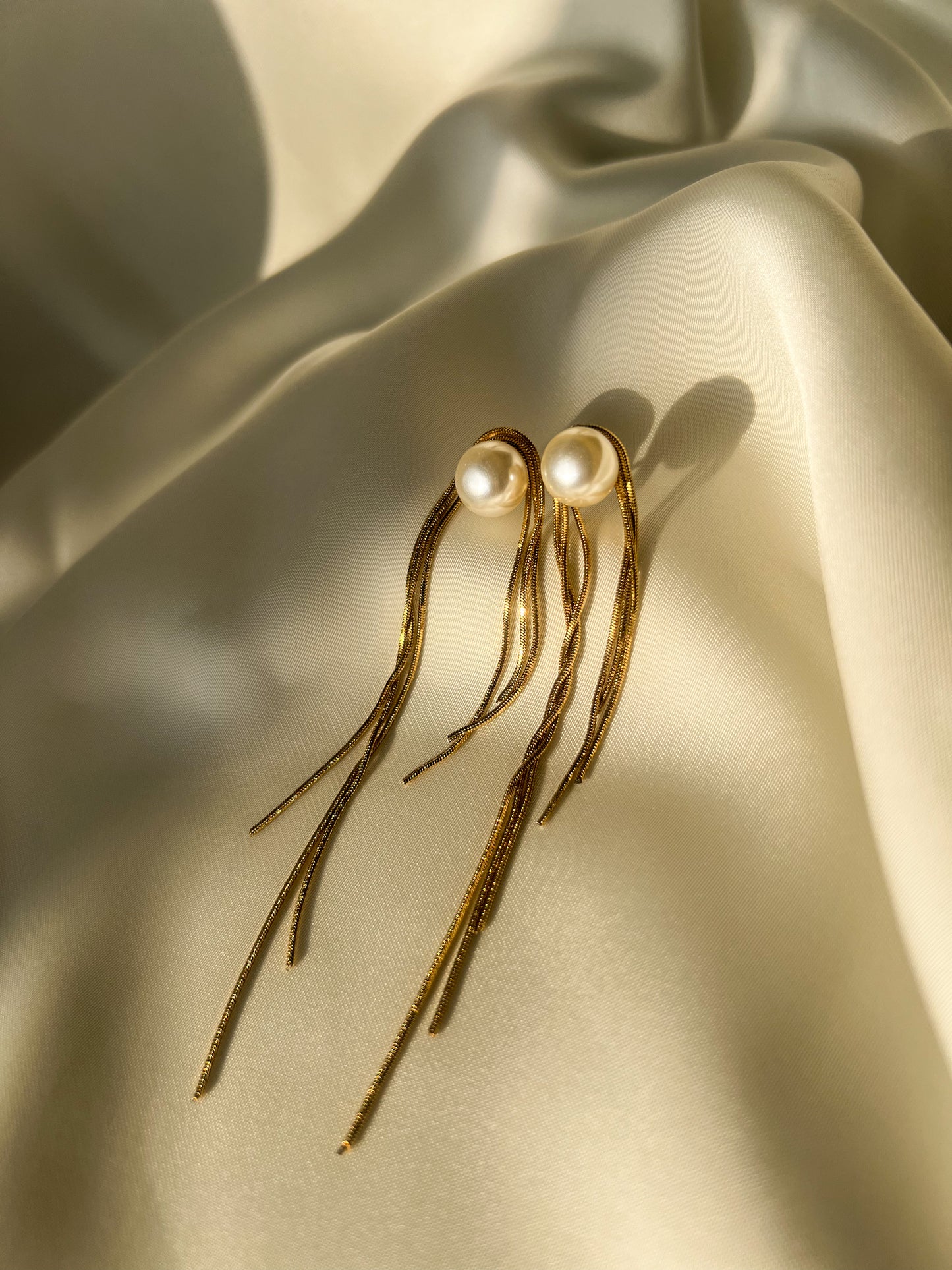 Pearl Tassel Earrings