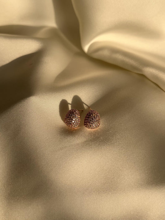 Radiant Oval Diamond Stud