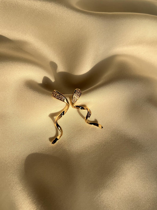 Twisted Drop Diamond Earrings