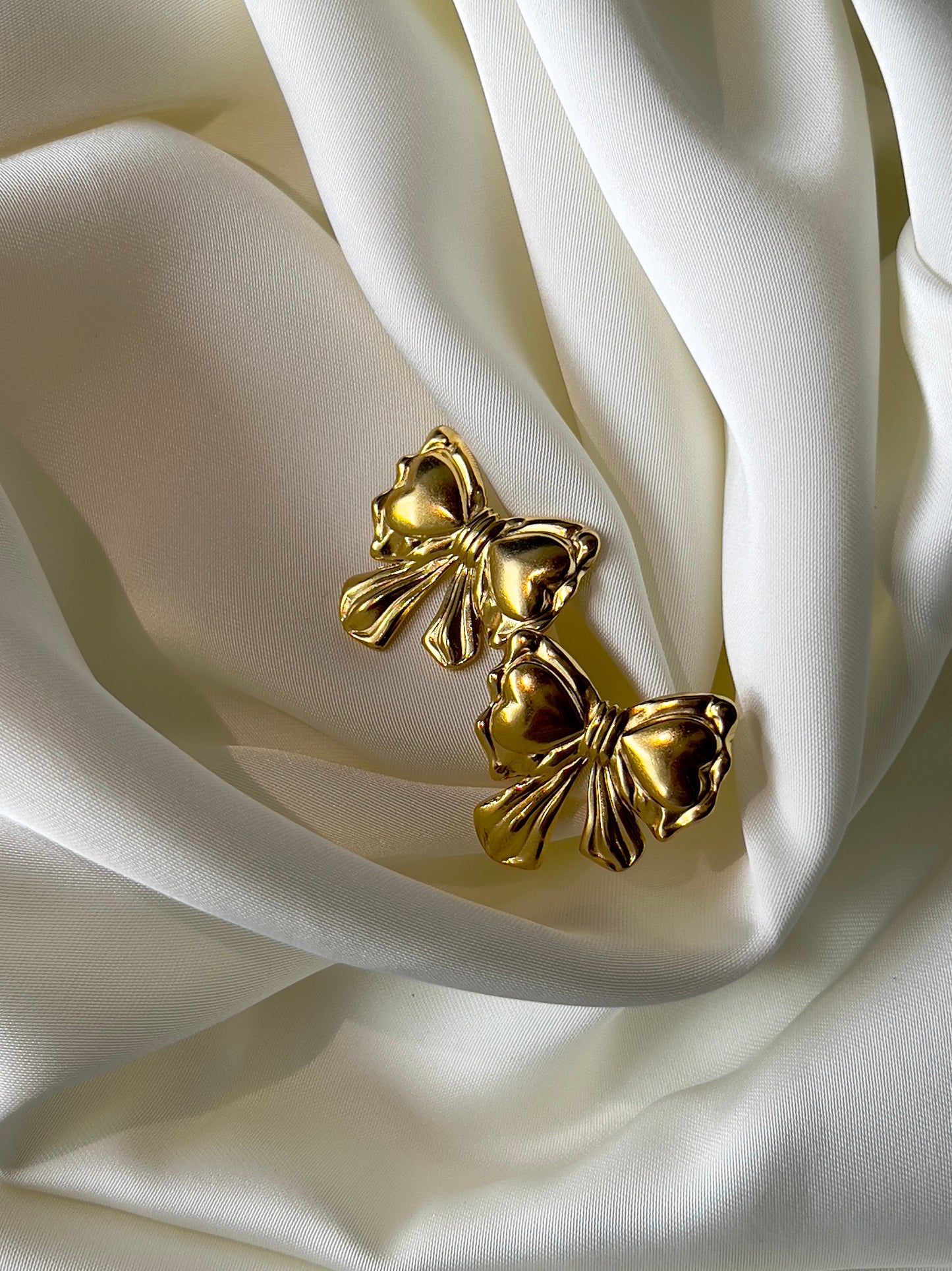 Bow Studs