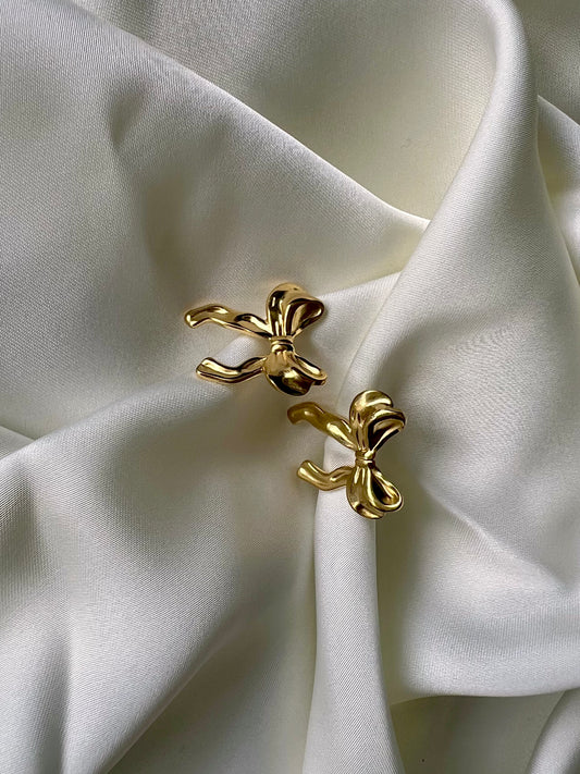 Bold Street Bow Studs