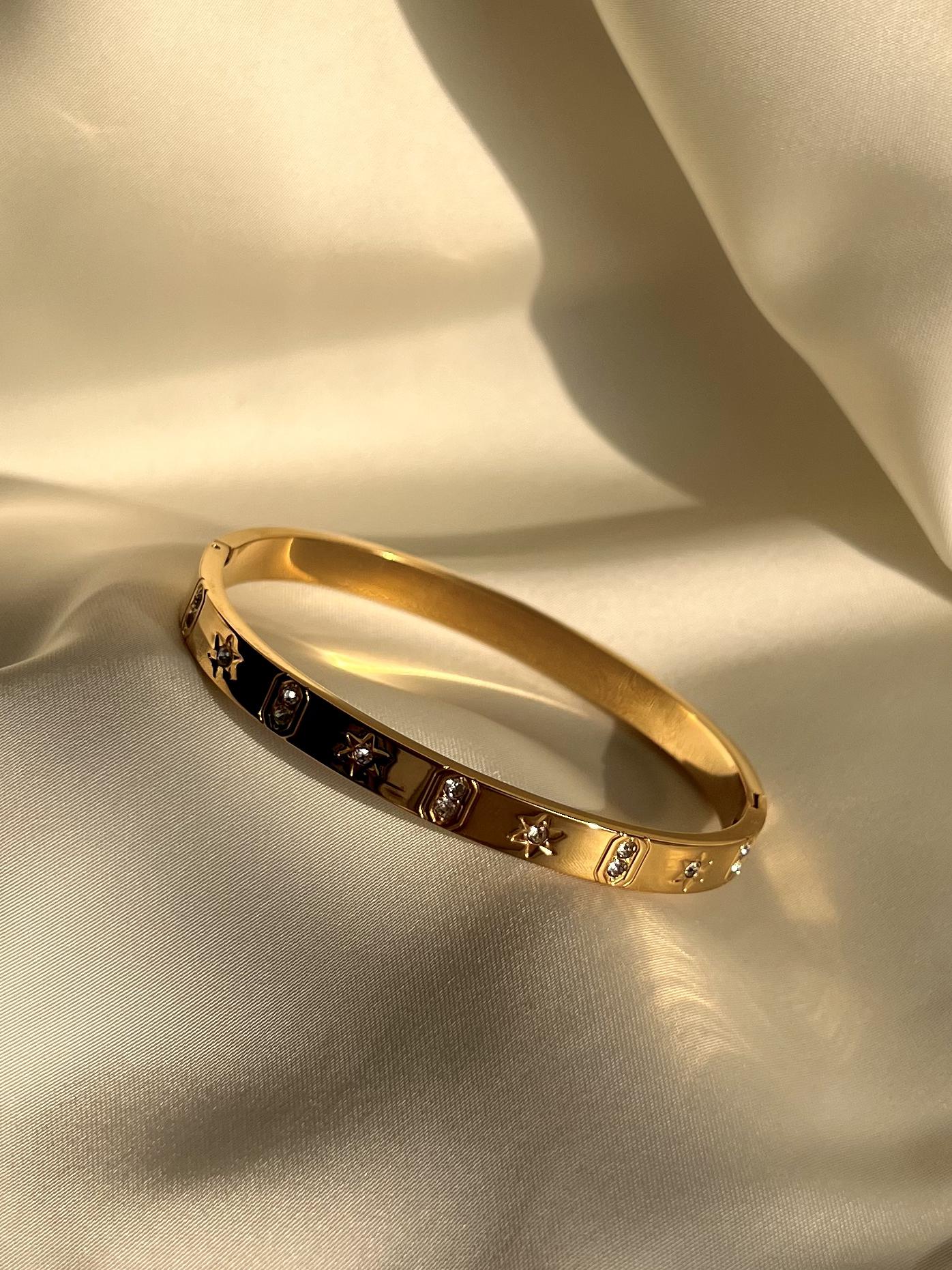 Dazzling Stone Bangle Bracelet